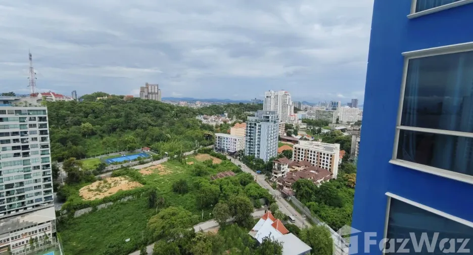 For sale studio condo in Bang Lamung, Chonburi