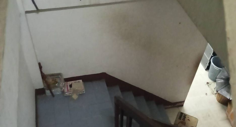 For sale 2 bedrooms townhouse in Mueang Ubon Ratchathani, Ubon Ratchathani
