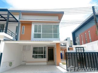 Reihenhaus zum Kauf mit 3 Zimmer in Mueang Phuket, Phuket