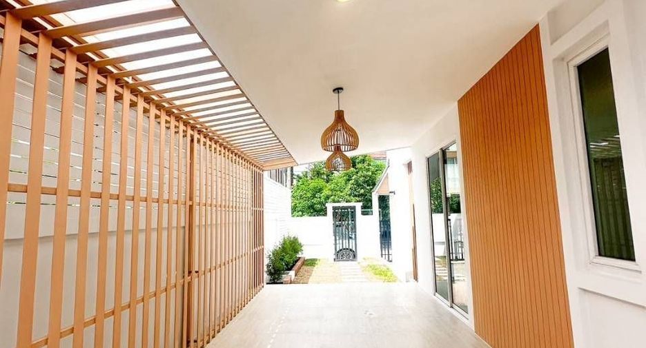 For sale 3 bedrooms townhouse in Mueang Phuket, Phuket