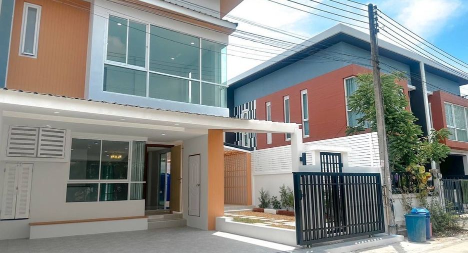 For sale 3 bedrooms townhouse in Mueang Phuket, Phuket