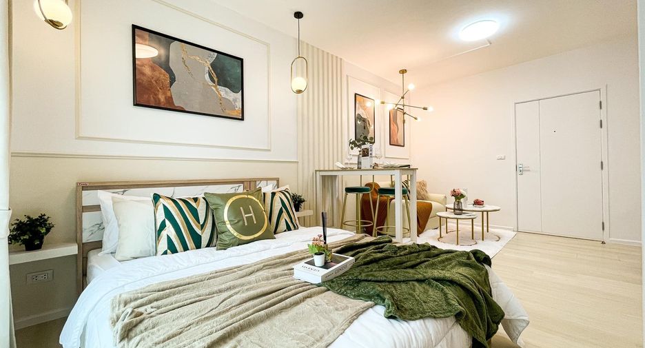For sale studio condo in Bang Kapi, Bangkok