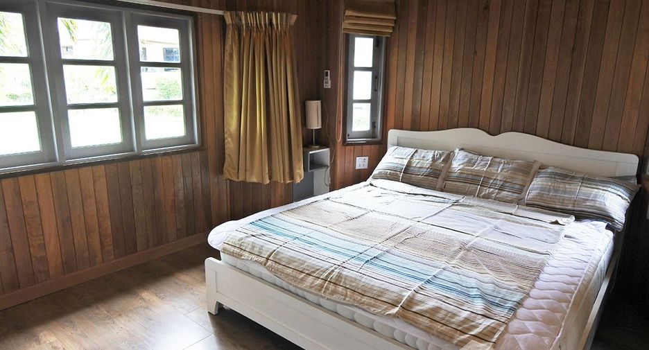 For sale 2 bedrooms villa in Mueang Rayong, Rayong