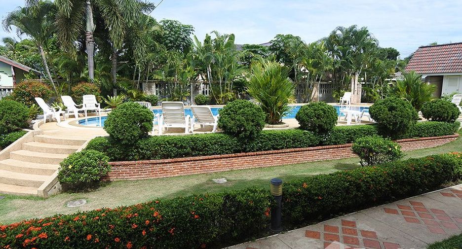 For sale 2 bedrooms villa in Mueang Rayong, Rayong
