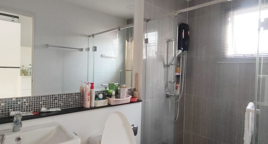 À vendre 4 chambres maison à Phra Pradaeng, Samut Prakan