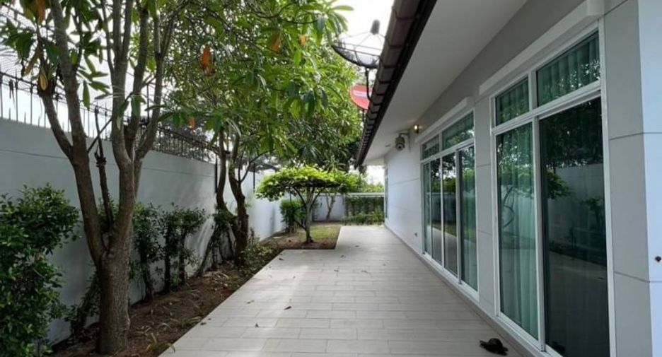 出售 3 卧室 独立屋 在 Bang Lamung, Chon Buri