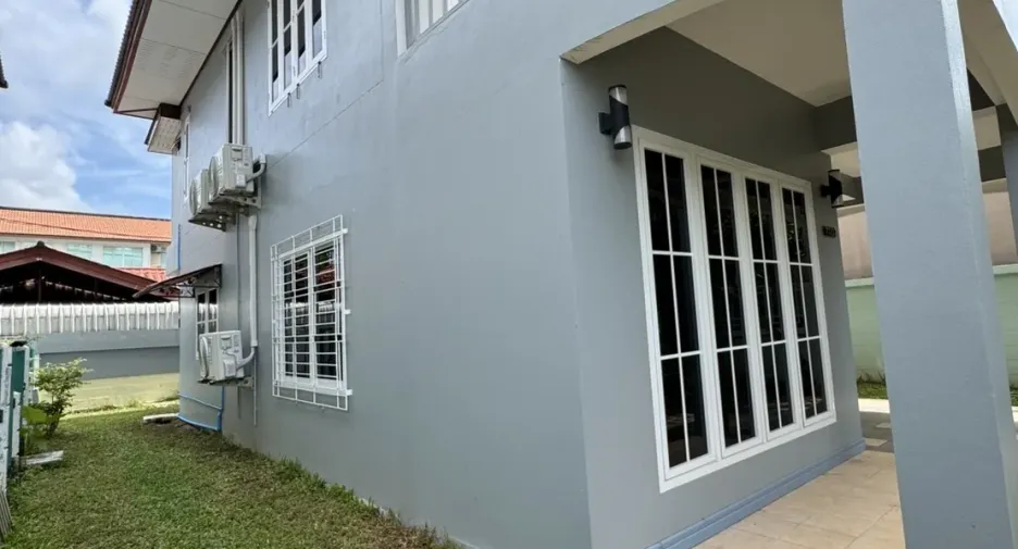 For rent 3 bedrooms house in Mueang Phuket, Phuket