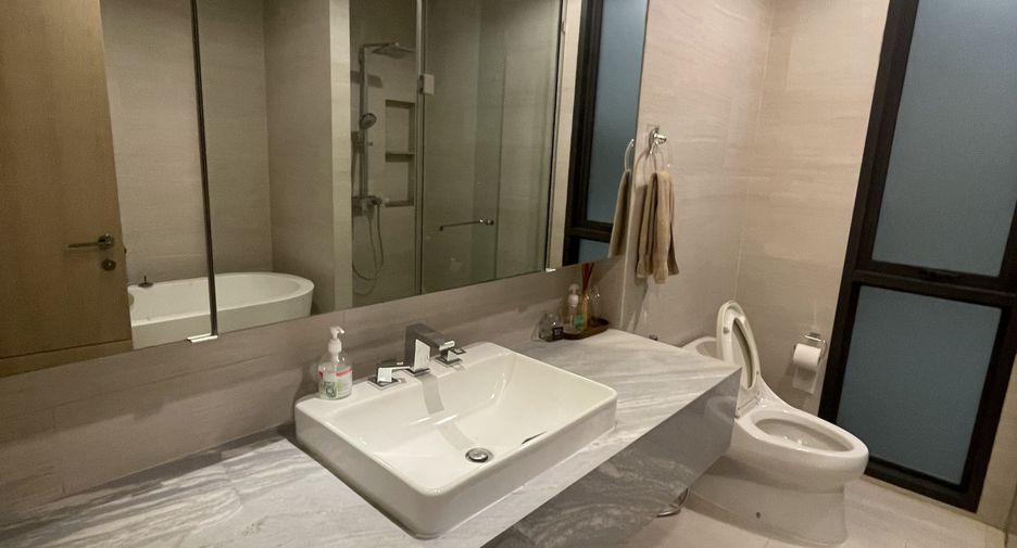 For sale 2 bedrooms condo in Sathon, Bangkok