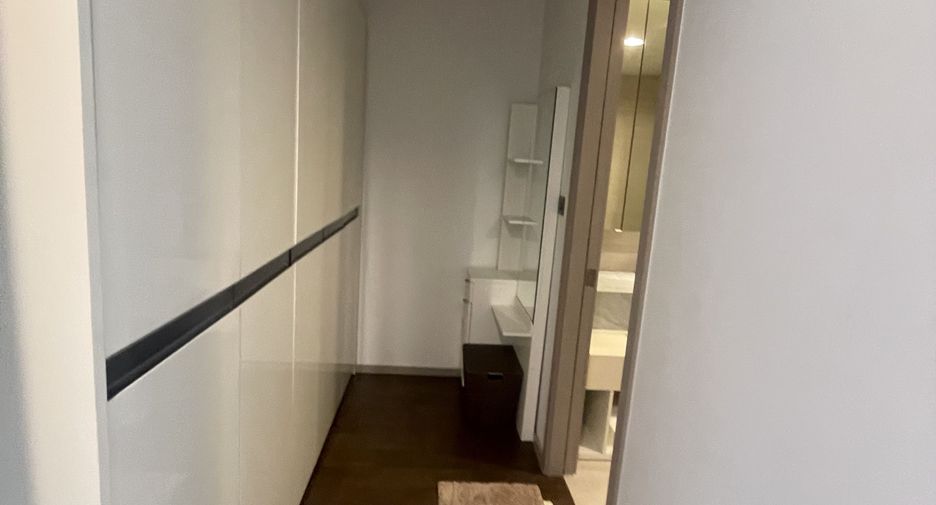 For sale 2 bedrooms condo in Sathon, Bangkok