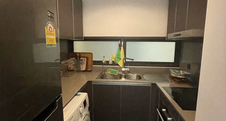 For sale 2 bedrooms condo in Sathon, Bangkok