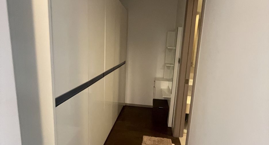 For sale 2 bedrooms condo in Sathon, Bangkok