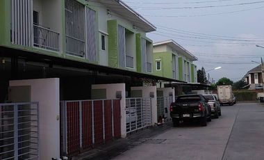 For sale 2 bedrooms townhouse in Si Racha, Chonburi