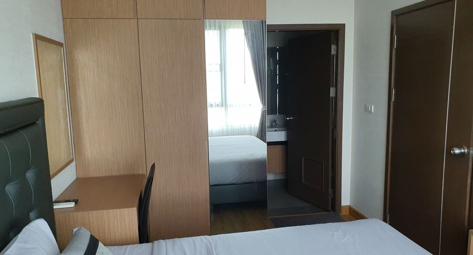Condo en venta de 2 habitaciones en Si Racha, Chonburi