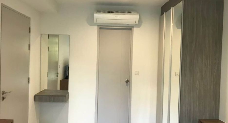 For sale 1 Beds condo in Lat Phrao, Bangkok
