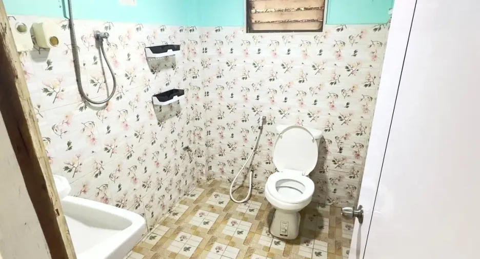 For sale 3 bedrooms house in Mueang Nakhon Sawan, Nakhon Sawan