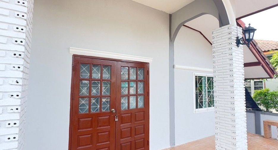 For sale 3 bedrooms house in Mueang Nakhon Sawan, Nakhon Sawan