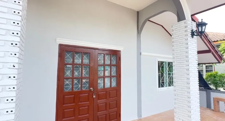 For sale 3 bedrooms house in Mueang Nakhon Sawan, Nakhon Sawan