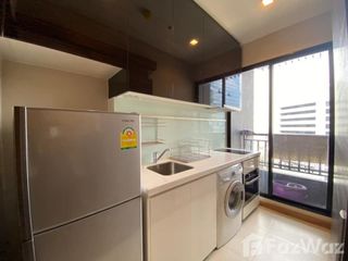 For sale studio condo in Huai Khwang, Bangkok