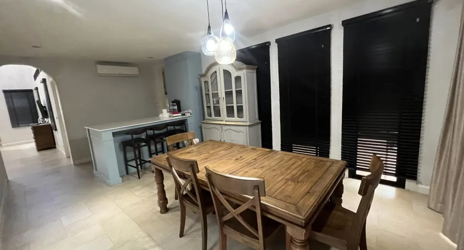 Villa en alquiler de 3 habitaciones en Sattahip, Chonburi