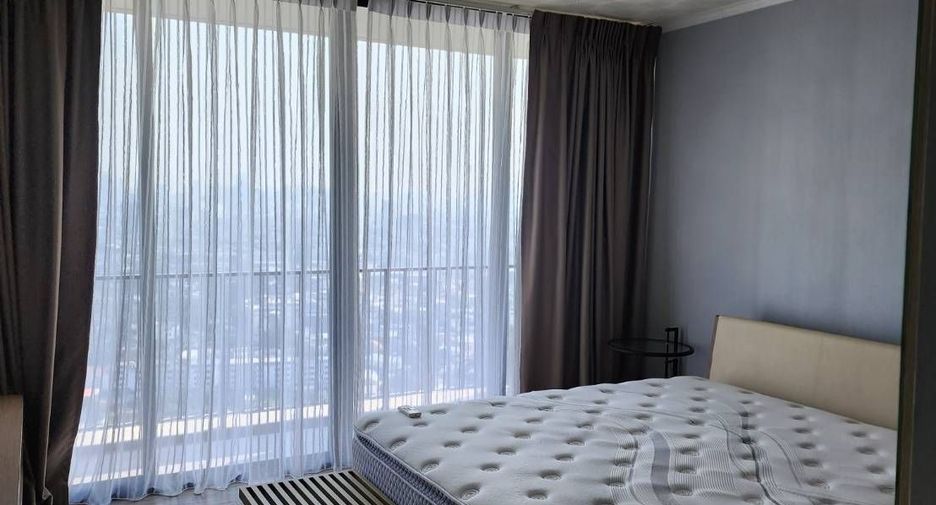 For sale and for rent 3 bedrooms condo in Chatuchak, Bangkok