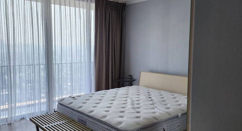 Condo en venta de 3 habitaciones en Chatuchak, Bangkok