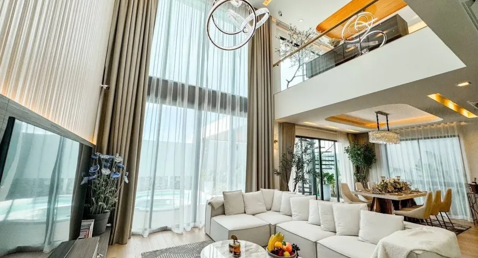 Haus zum Kauf mit 5 Zimmer in Bang Lamung, Chonburi