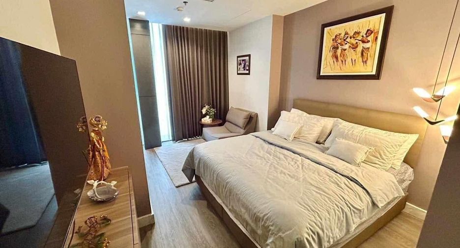 For sale and for rent 4 bedrooms condo in Watthana, Bangkok