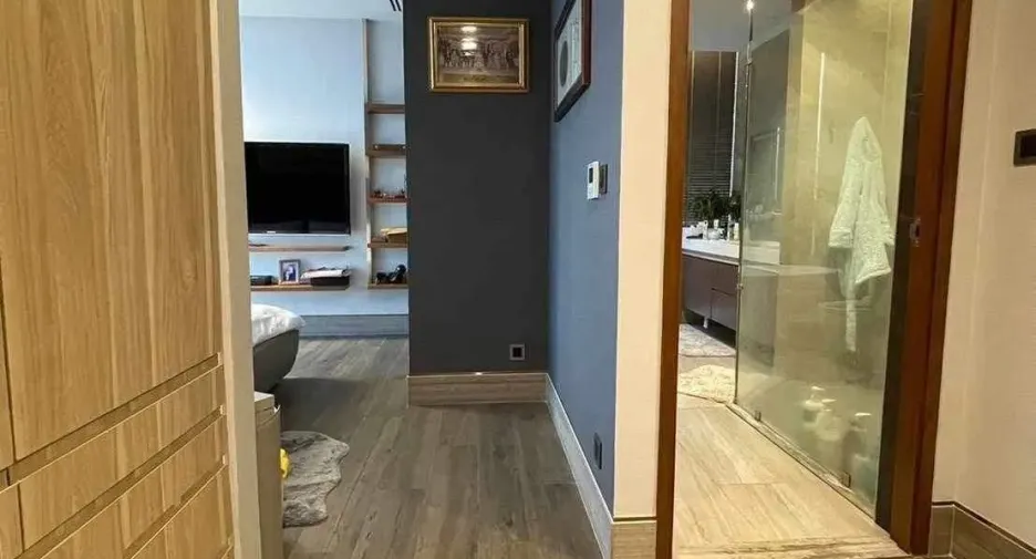For sale and for rent 4 bedrooms condo in Watthana, Bangkok