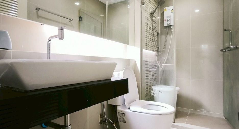 For rent studio condo in Mueang Rayong, Rayong