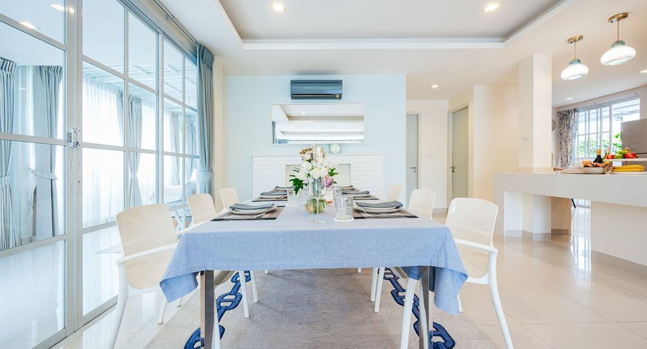 For rent 5 bedrooms villa in Thalang, Phuket