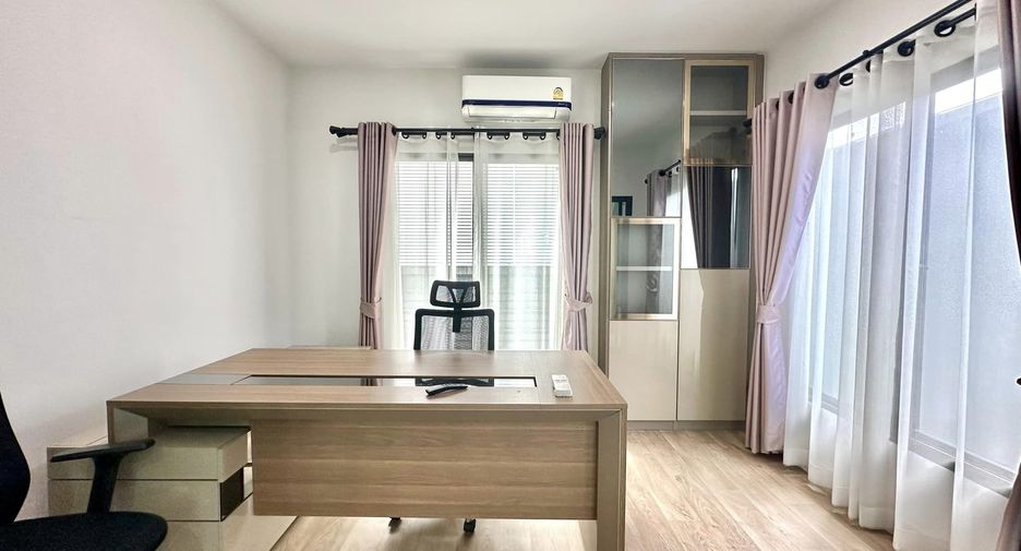 Casa en venta de 3 habitaciones en Bang Khun Thian, Bangkok