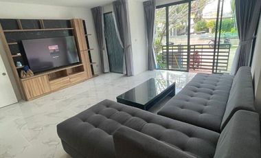 For rent 2 bedrooms townhouse in Thalang, Phuket