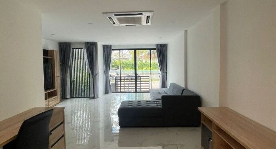 For rent 2 bedrooms townhouse in Thalang, Phuket