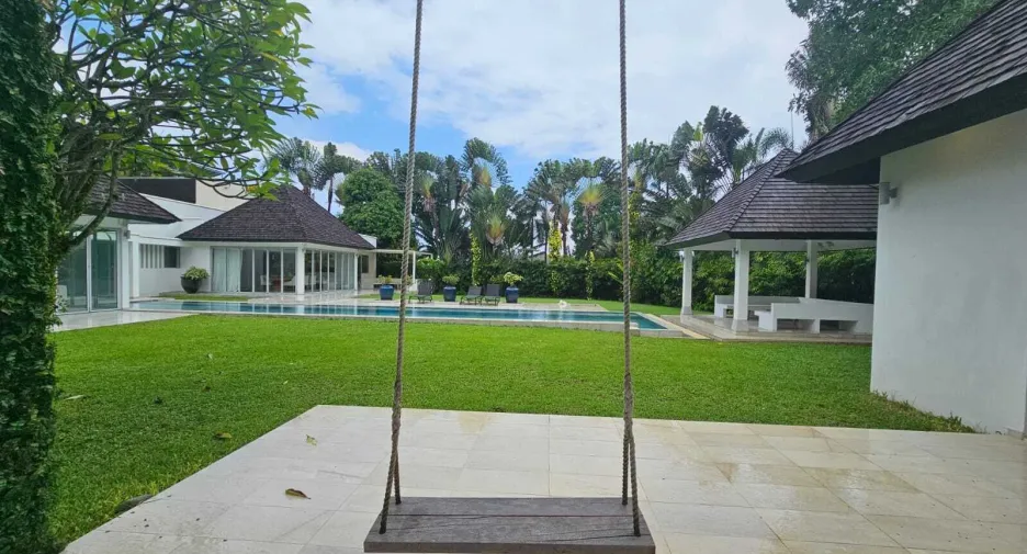 For rent 5 bedrooms villa in Thalang, Phuket