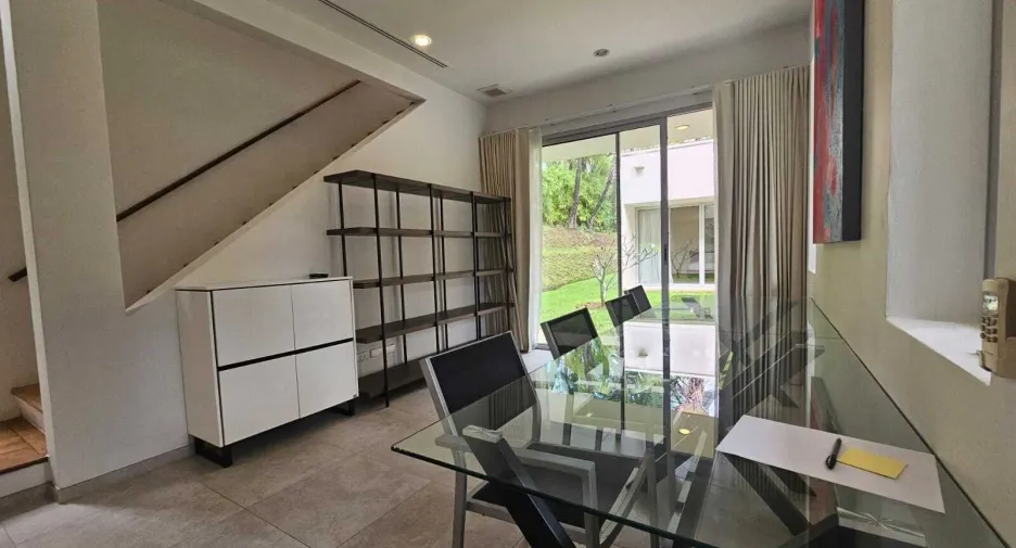 For rent 5 bedrooms villa in Thalang, Phuket