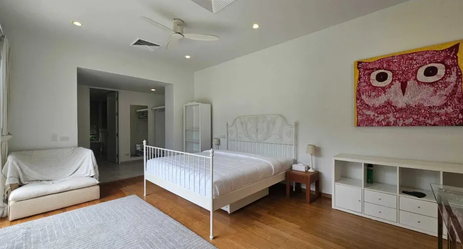 For rent 5 bedrooms villa in Thalang, Phuket