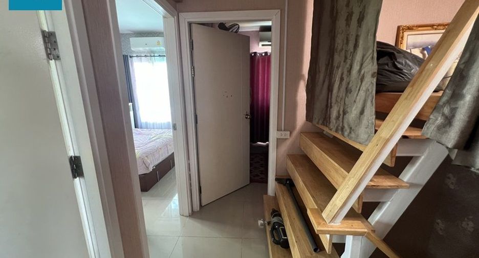 For sale 3 bedrooms townhouse in Mueang Samut Prakan, Samut Prakan