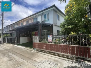 Reihenhaus zum Kauf mit 3 Zimmer in Mueang Samut Prakan, Samut Prakan