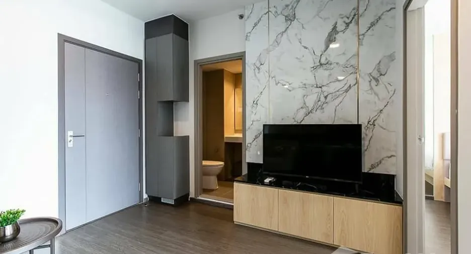 Wohnung zum Kauf und zur Miete mit 1 Zimmer in Phra Khanong, Bangkok