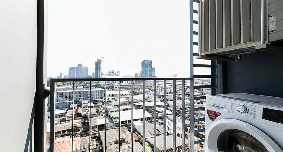 Wohnung zum Kauf und zur Miete mit 1 Zimmer in Phra Khanong, Bangkok