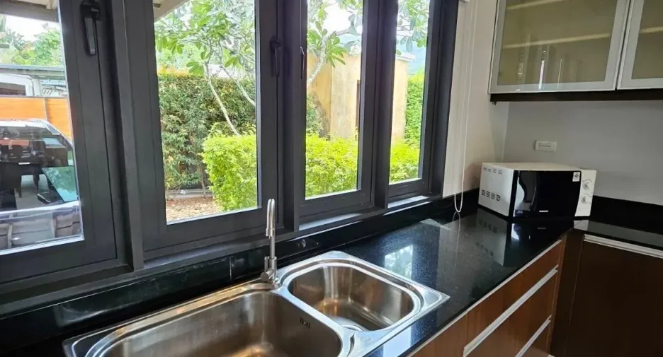 For rent 4 bedrooms villa in Thalang, Phuket