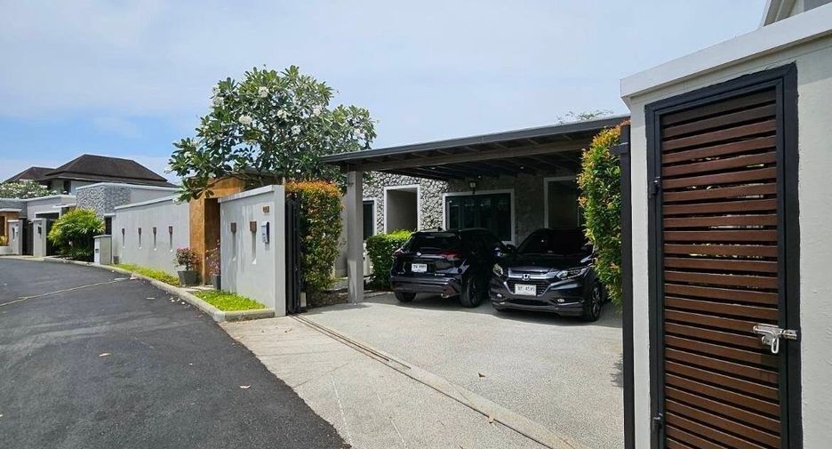 For rent 4 bedrooms villa in Thalang, Phuket