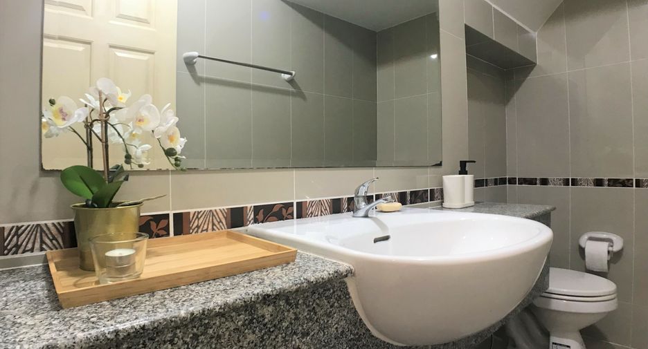 Продажа 3 спальни таунхаус в Пращет, Бангкок