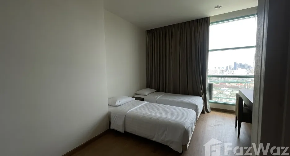 For sale そして for rent 2 ベッドルーム condo in Bang Kho Laem, Bangkok