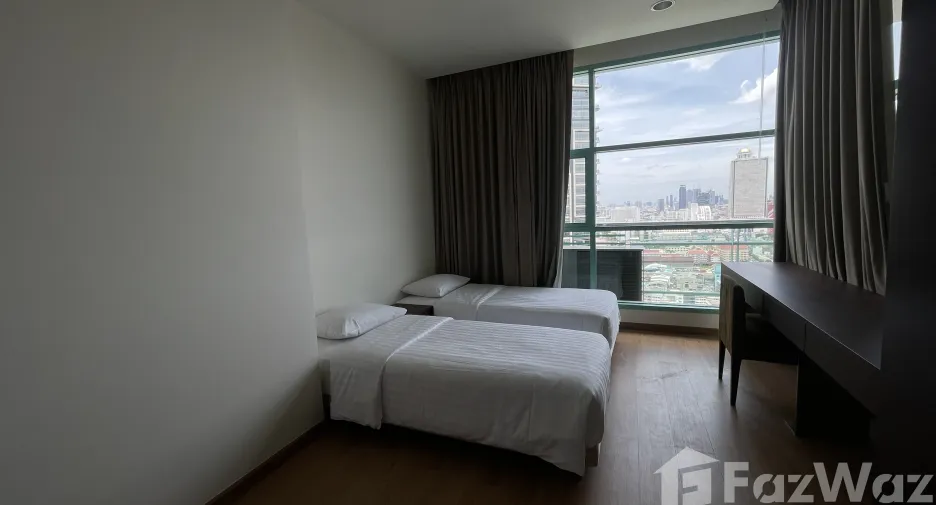 For sale そして for rent 2 ベッドルーム condo in Bang Kho Laem, Bangkok