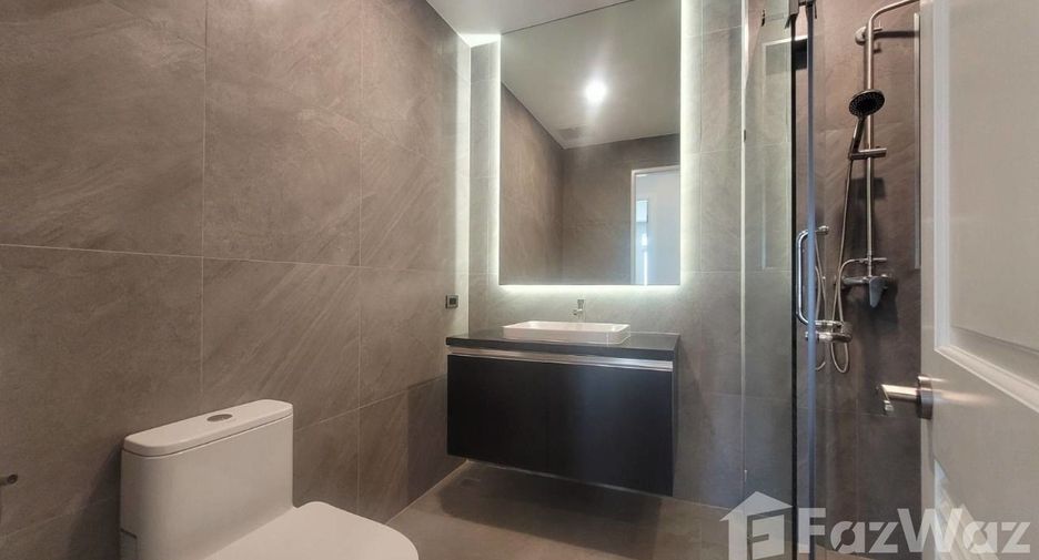 For sale and for rent 3 bedrooms condo in Watthana, Bangkok