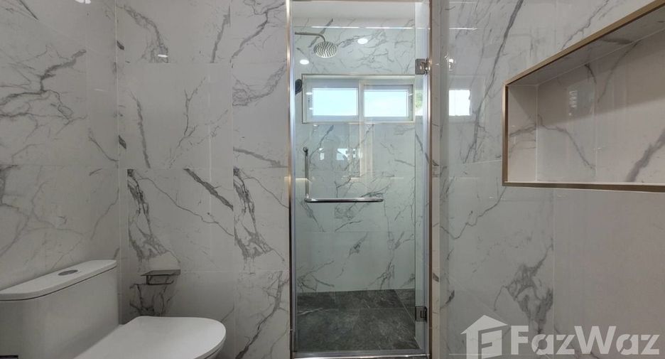 For sale and for rent 3 bedrooms condo in Watthana, Bangkok