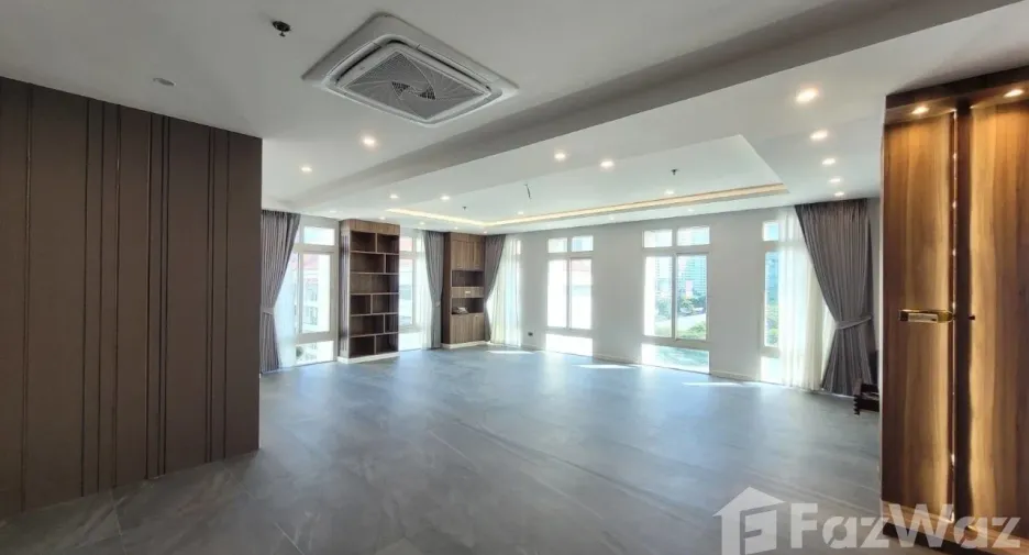 Wohnung zum Kauf und zur Miete mit 3 Zimmer in Watthana, Bangkok