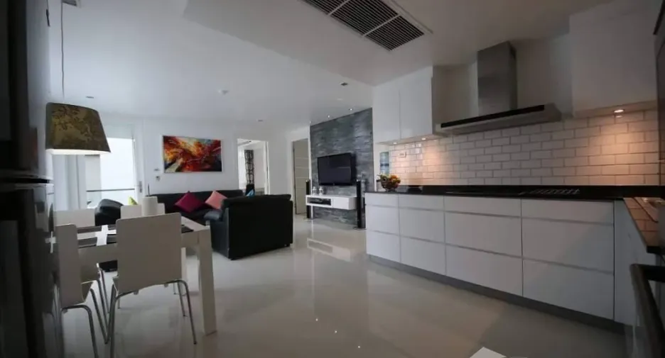 For rent 3 bedrooms condo in Bang Lamung, Chonburi