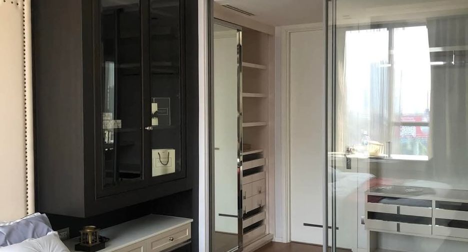 Condo en venta de 1 habitaciones en Sathon, Bangkok